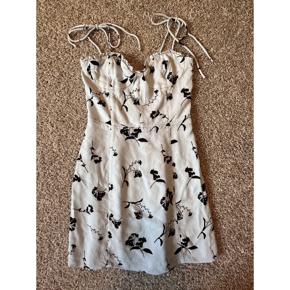 Wilfred Fable Floral Smocked Mini Dress Sz 2 Baby Blue & Black Spaghetti Tie Top